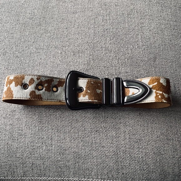 - NEW DUNDAS X REVOLVE Cow Print Belt AX3 - Picture 2 of 6